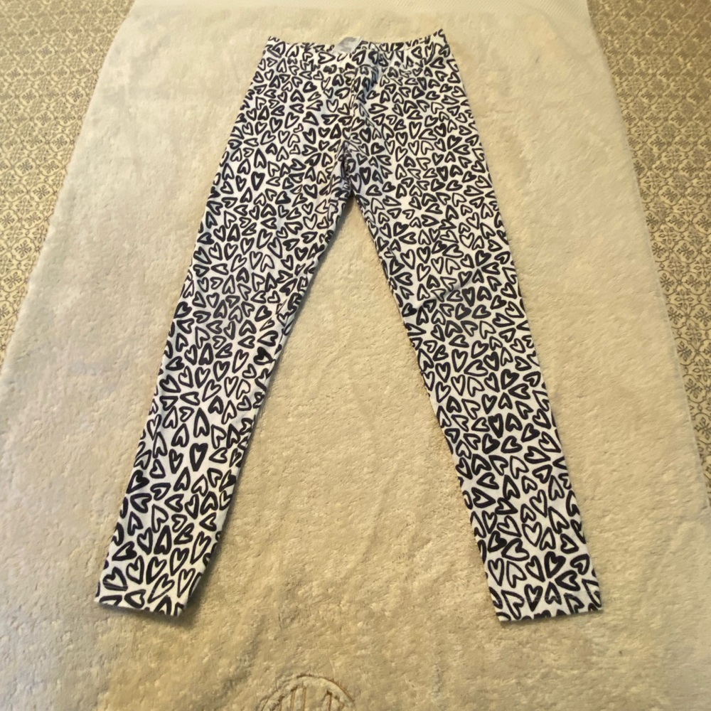 Girls size L (10) Spotted Zebra leggings